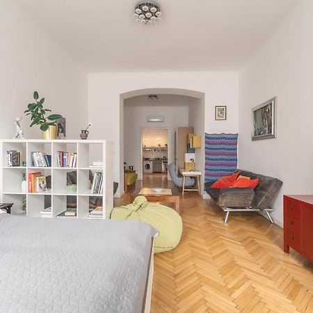 Bright & Spacious Loft With Basilica View Budapeşte Dış mekan fotoğraf